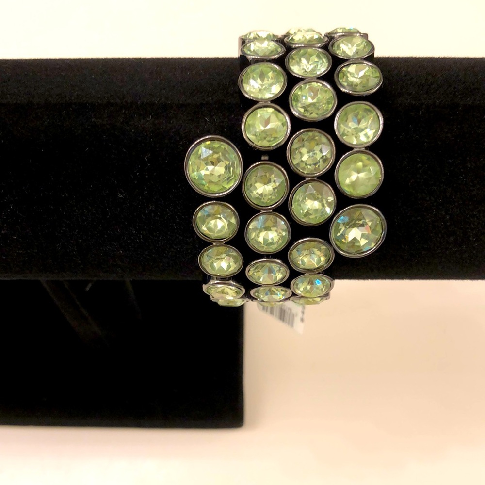Ladies jewelry